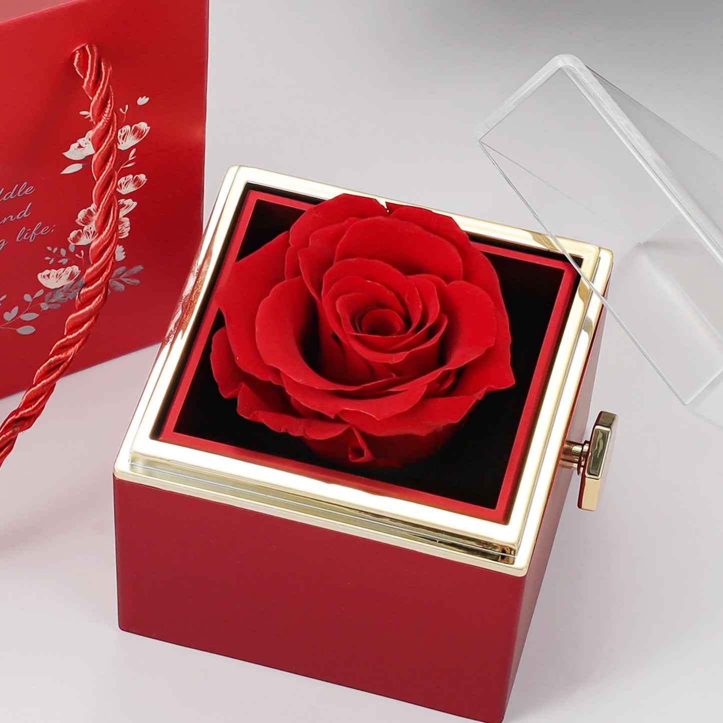 Rotating eternal rose box with necklace